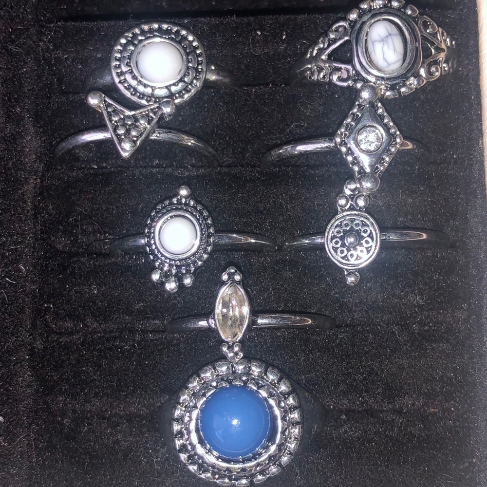 Silver ring set